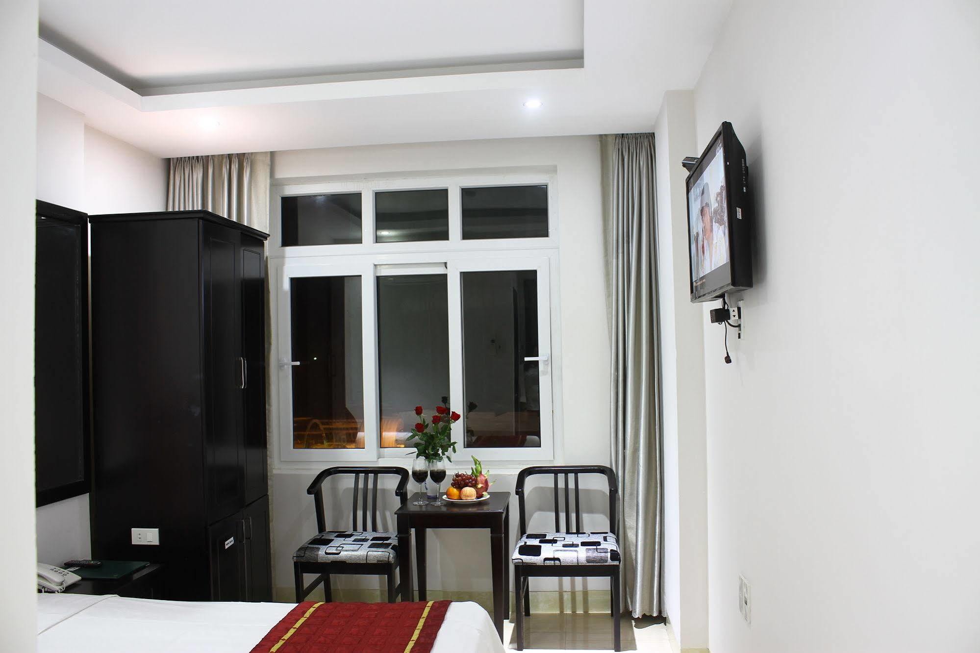 Misa Hotel Da Nang Exterior photo